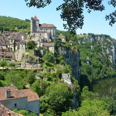 saint cirq lapopie lot tourisme camping 3 étoiles dans le lot avec piscine entre rocamadour et saint-cirq-lapopie occitanie