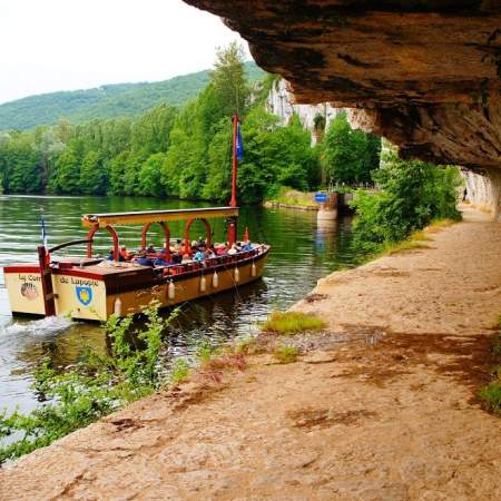 chemin de halage bouzies tourisme lot camping 3 étoiles dans le lot avec piscine entre rocamadour et saint-cirq-lapopie occitanie